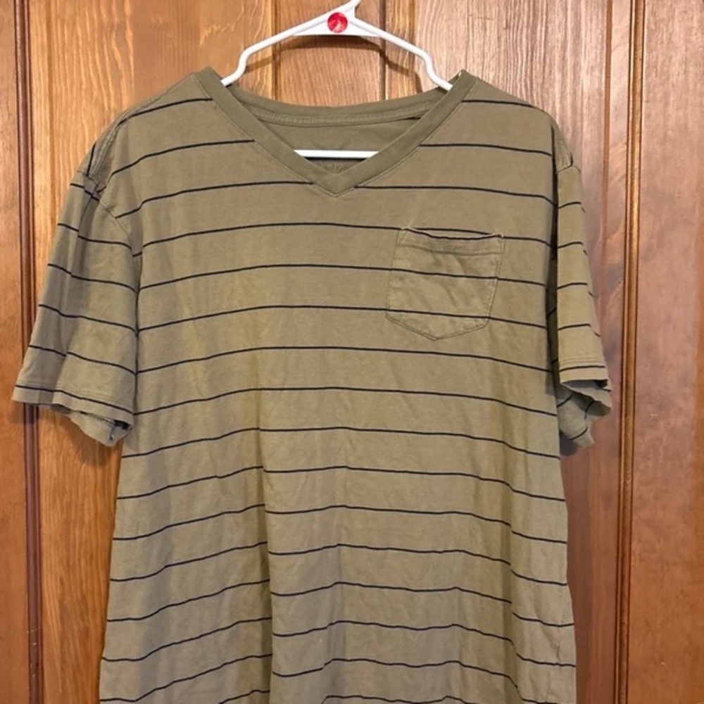 Faded Glory Olive Green Striped V-Neck Pocket Tee